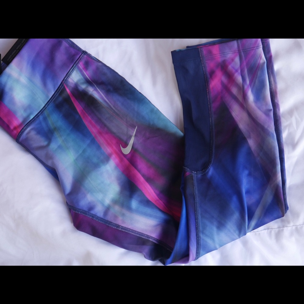 Nike women’s running leggings